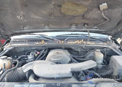 2002 Chevrolet Tahoe Lt из США, поврежденный, VIN 1GNEC13ZX2R222113